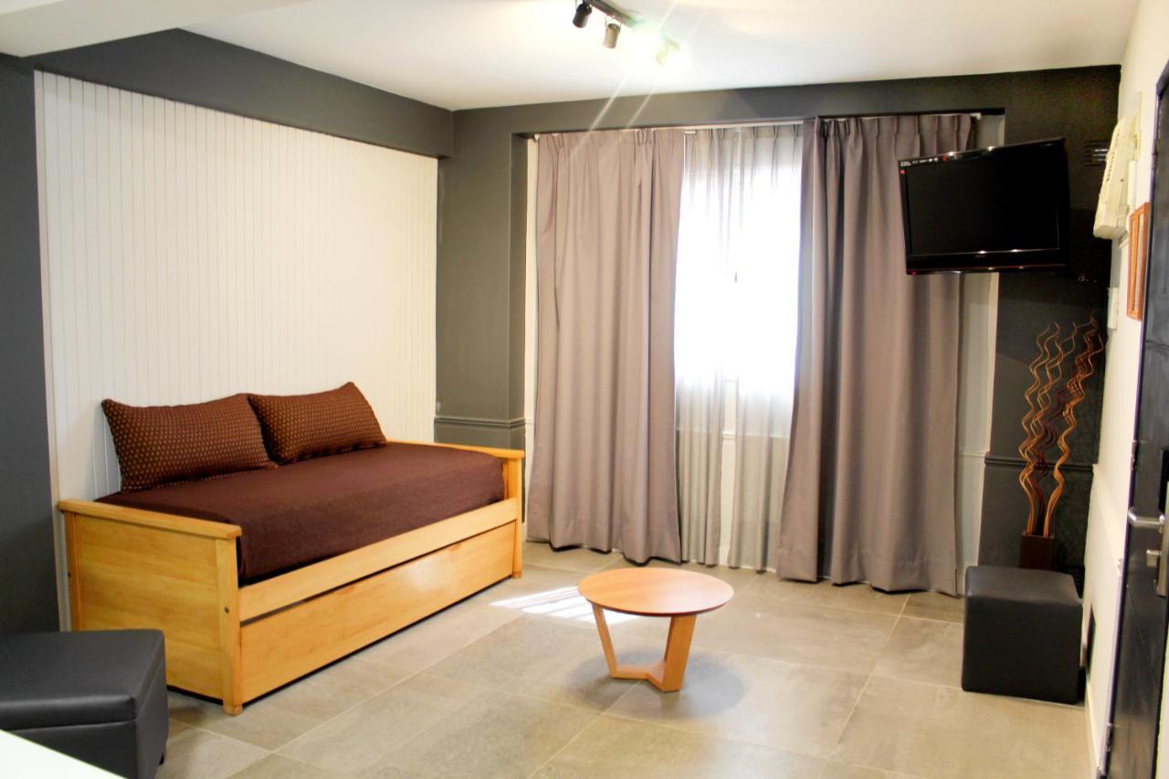 Soltigua Apart Hotel Mendoza Bagian luar foto