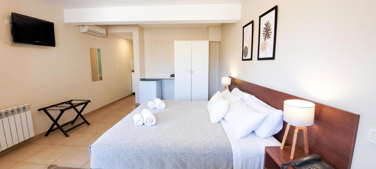 Soltigua Apart Hotel Mendoza Bagian luar foto