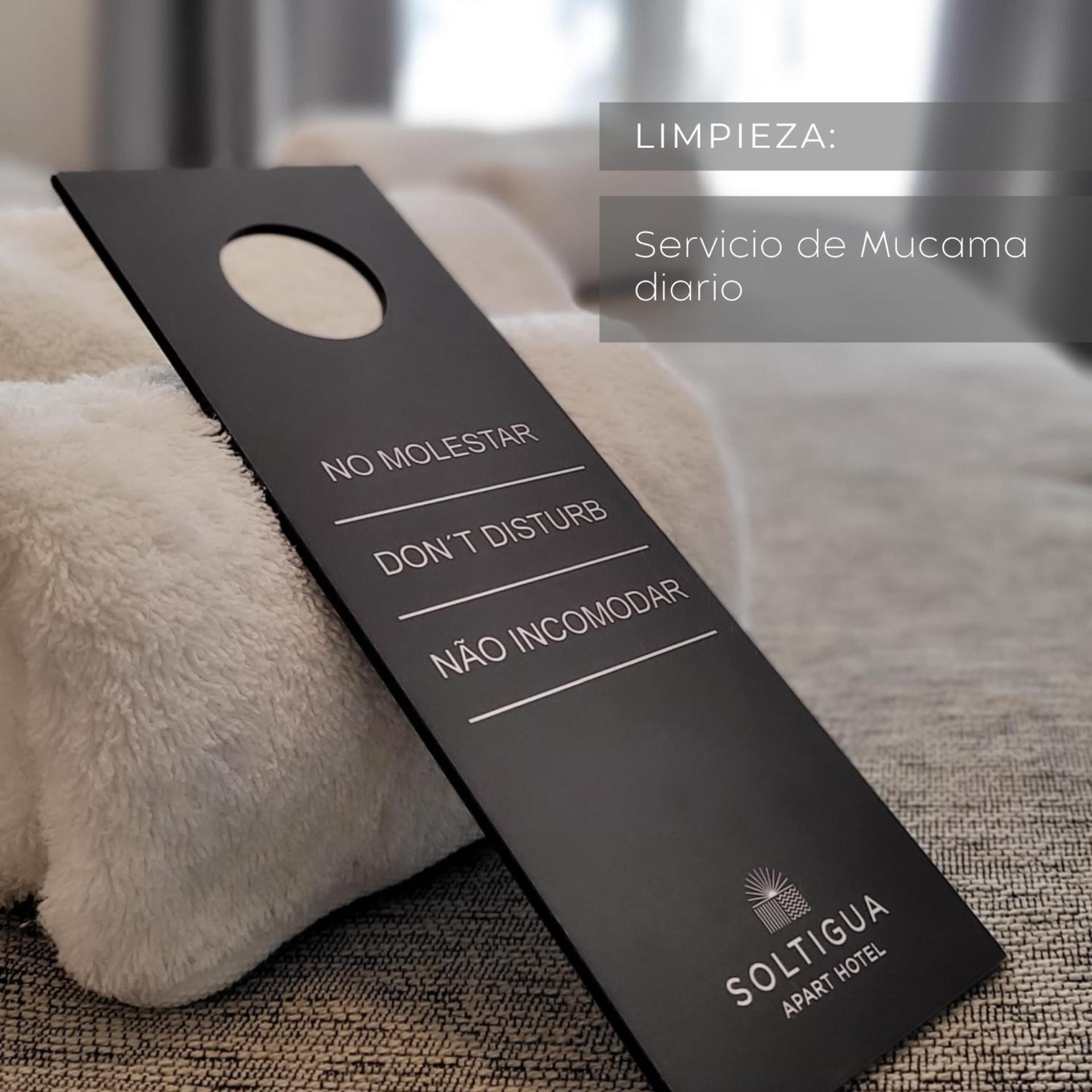 Soltigua Apart Hotel Mendoza Bagian luar foto