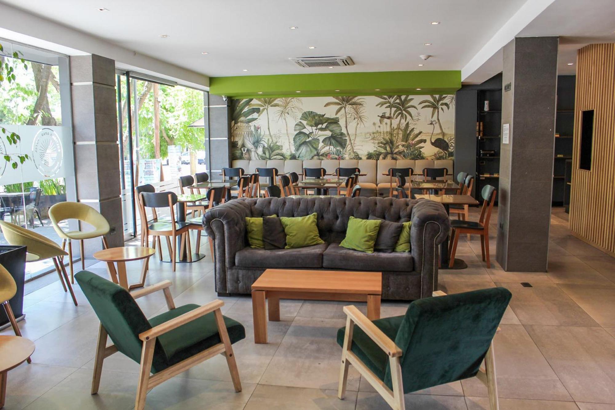 Soltigua Apart Hotel Mendoza Bagian luar foto
